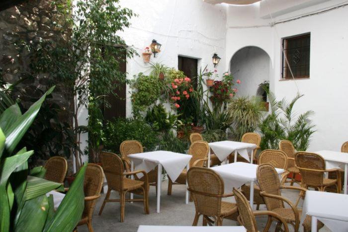 Hostal Torre De Guzman Конил-де-ла-Фронтера Екстериор снимка