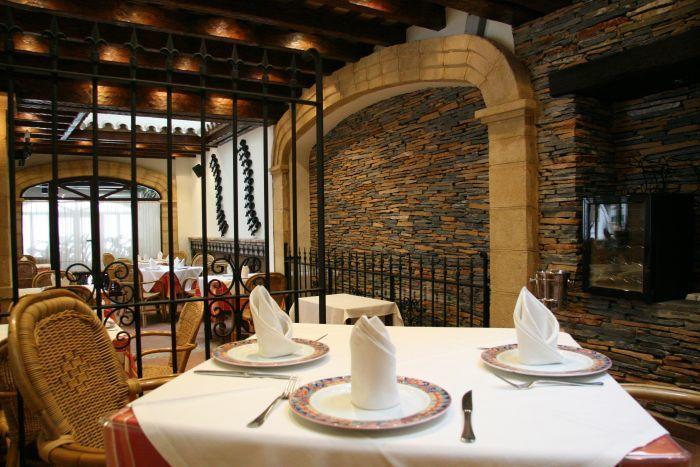 Hostal Torre De Guzman Конил-де-ла-Фронтера Екстериор снимка