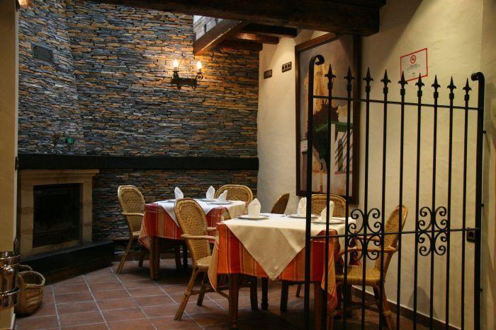 Hostal Torre De Guzman Конил-де-ла-Фронтера Екстериор снимка
